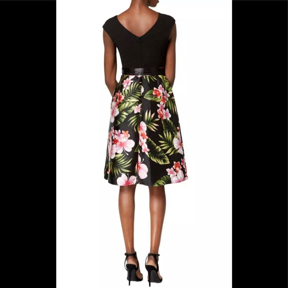 Women’s Formal Short Dress Sizes 14 16 Floral Fit & Flare Tie Waist Sangria Gown - Picture 6 of 8